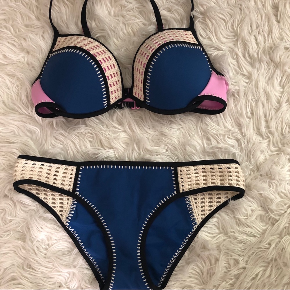 VS Bikini